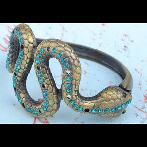 Beautiful  rhinestone snake cuff style bracelet